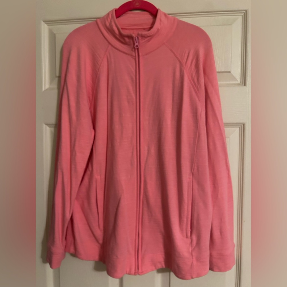 Lightweight full zip